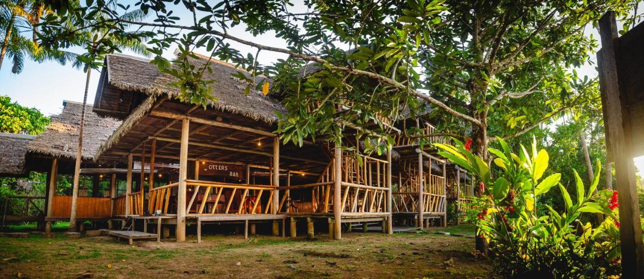 Tres Chimbadas Lake Lodge Tambopata Extérieur photo